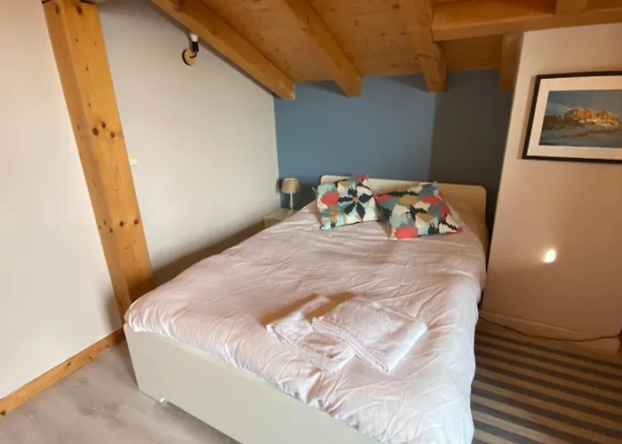 Charming In Alpstuga Passy (Haute-Savoie)